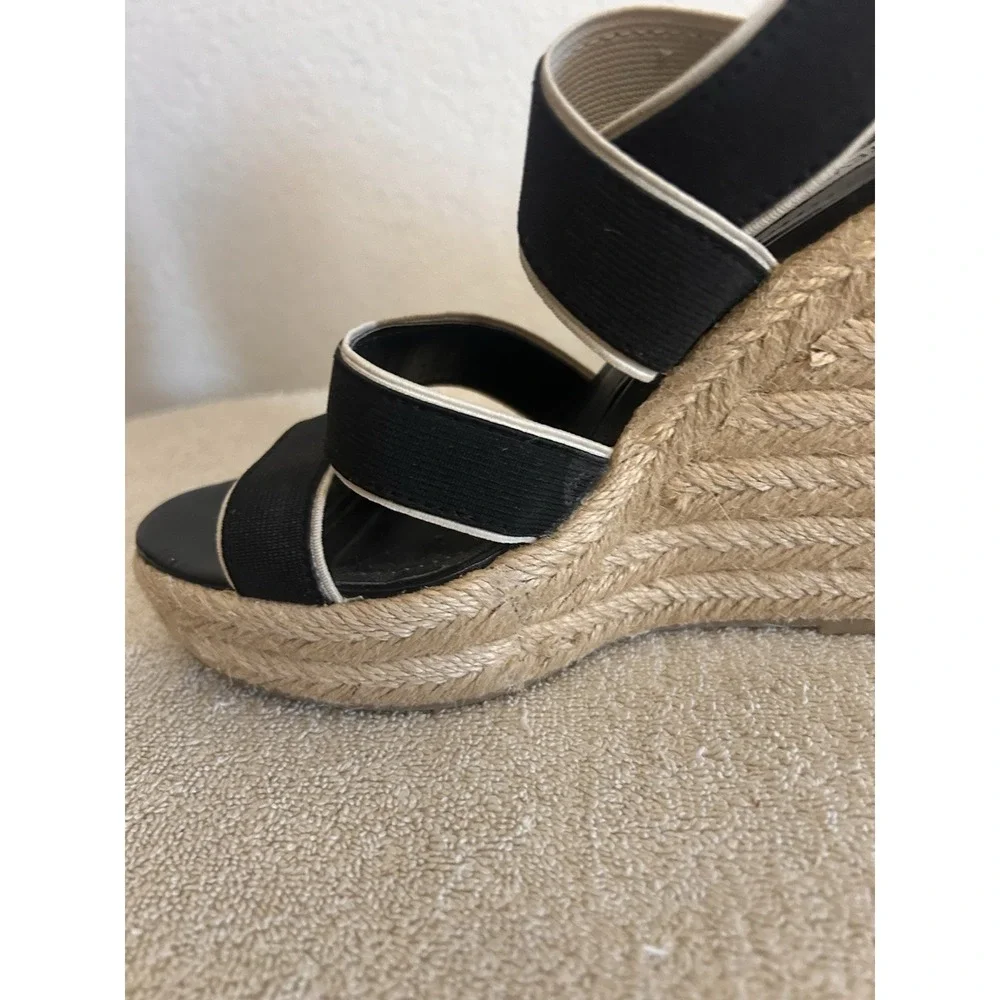 STEVE MADDEN Erryn Wedge Sandals Size 8 Espadrilles Navy Blue and Brown-JKL-1-A